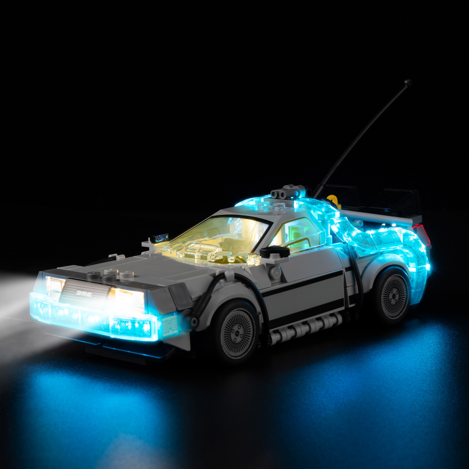 レゴ タイムマシン用 LED ライトキット バック・トゥ・ザ - Model Kit Fantasy のレビューと価格